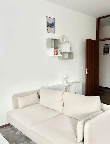 Luxury With View Apartman