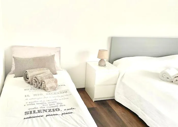Luxury With View Apartament